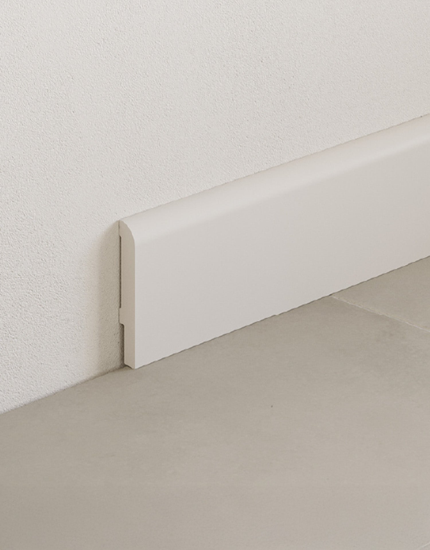 Rodapé Anti-Humidade Cascade 200x9x1,5cm | Branco